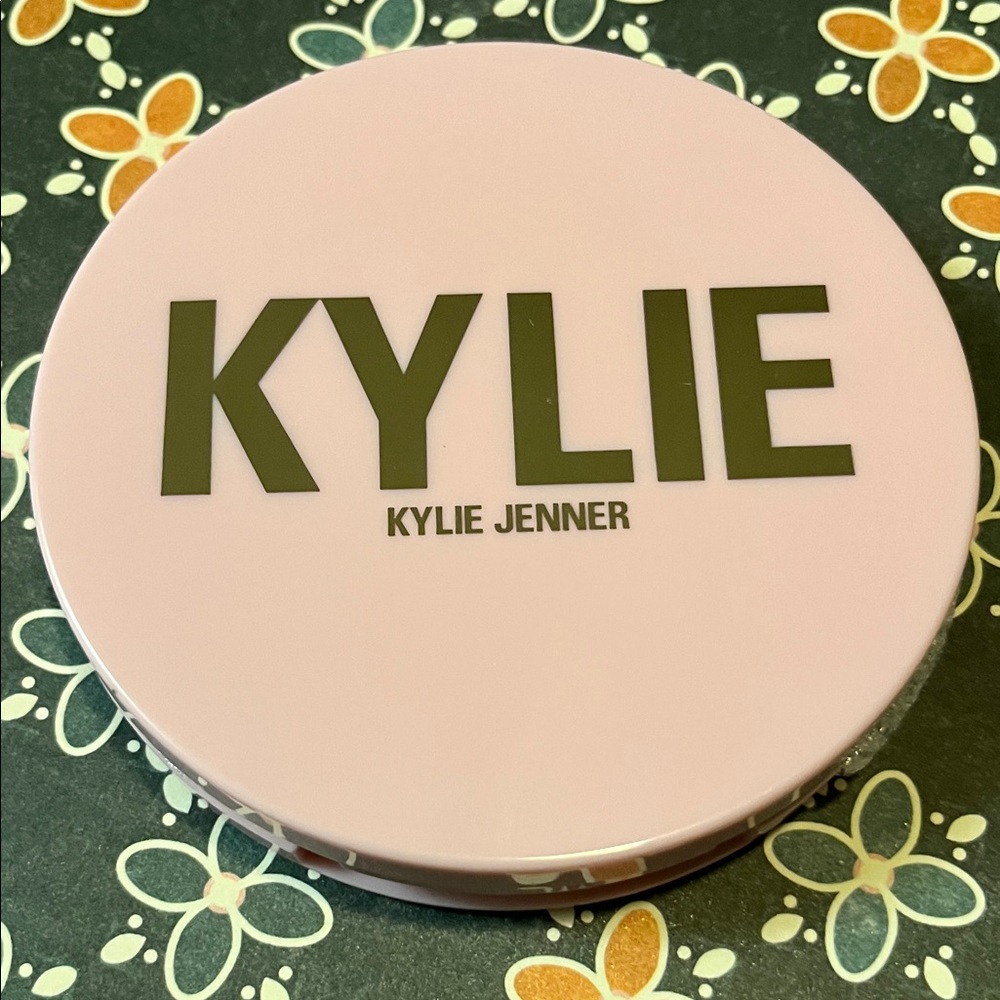 KYLIE by KYLIE JENNER